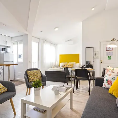 -malagasunapts-souviron Cozy&central Apartment *